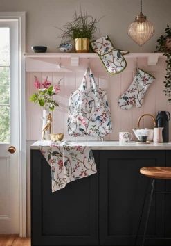 Ulster Weavers Oriental Birds Theemuts Katoen Crème -Winkel Voor Keukenbenodigdheden oriental birds main klein 3